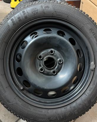 Gomme invernali 205/55 R16 su cerchi Golf