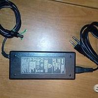 Caricabatterie Vivo FY-4202000 da 42 V e 2A