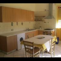 Cucina seminuova con accessori