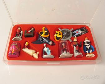 Kinder Sorpresa "Gli incredibiIi" +11 cartine