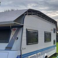 CARAVAN HOBBY DE LUXE