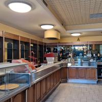 Edificio bar-ristorante-affittacamere