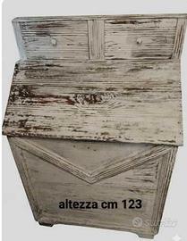 vecchia Madia in legno