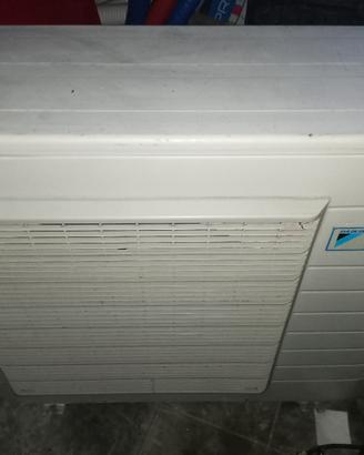 Daikin dual 12+12