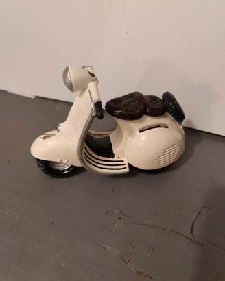 salvadanaio vespa 