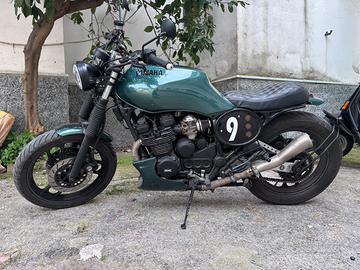 Yamaha xj600 cafe racer