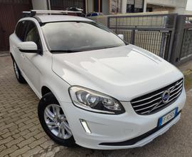 VOLVO XC60 DEL 2016 DIESEL EURO6B AUTOMATICA