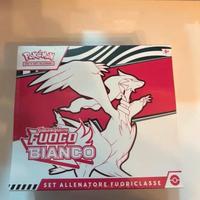 Pokémon ETB Fuoco Bianco
