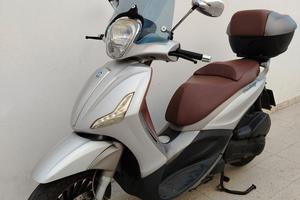 Piaggio Beverly 300