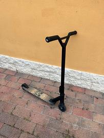 monopattino freestyle