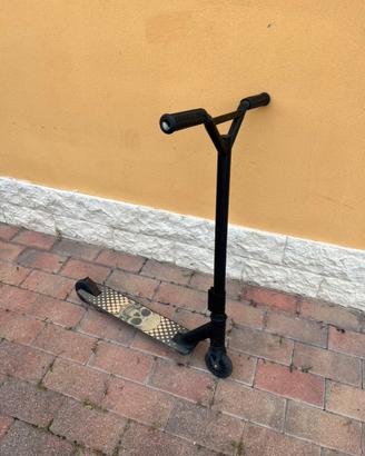 monopattino freestyle