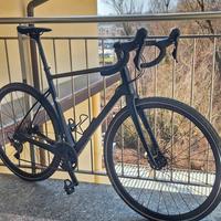 Gravel in Carbonio Cervelo C3 bici da corsa 11V L