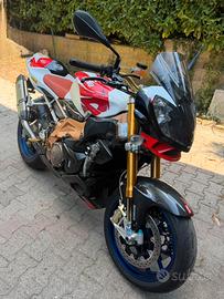 Aprilia Tuono 1000 RR Factory