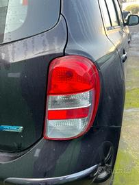 Fanale posteriore dx Nissan Micra k13 anno 2011
