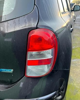 Fanale posteriore dx Nissan Micra k13 anno 2011