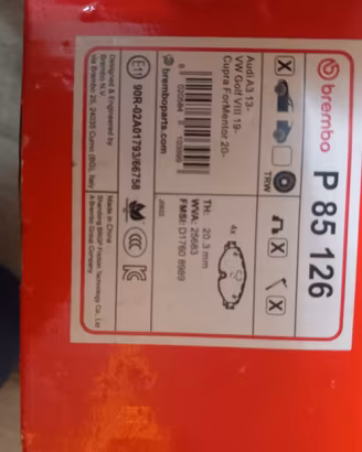 pastiglie freno anteriori Brembo