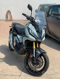 xadv 750