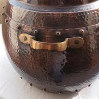 Vaso in rame martellato  artigianato Portogallo 