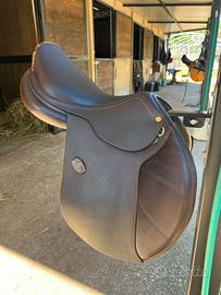 Sella equitazione da salto