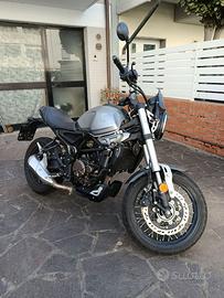 MOTO SCRAMBLER VOGE 300 ACX