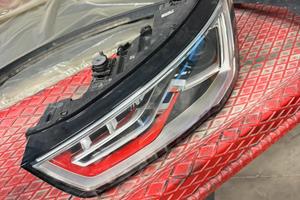 Faro anteriore sinistro originale audi s1