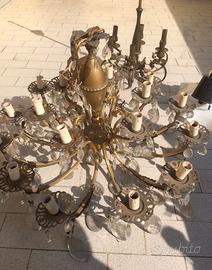 Lampadario antico  a gocce