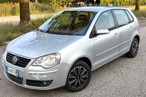 Volkswagen Polo 1.4/80CV TDI 5p. Sportline