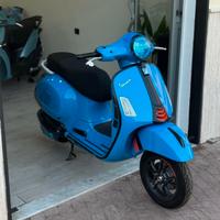 Piaggio Vespa 300 GTS hpe Supersport