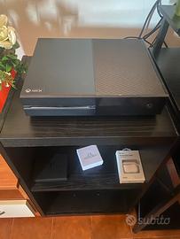 Xbox One + controller quasi nuovo