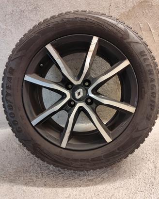 4 cerchi in lega più gomme invernali 