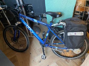 Invenduta bici elettrica marca Bixy