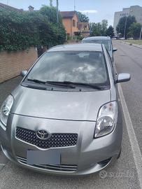 Toyota Yaris 1.0 benzina 5 porte 04/2006