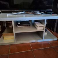 Tavolo TV grigio
