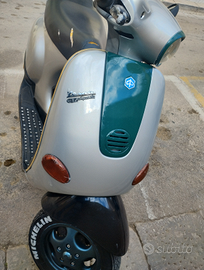 Vespa et2 50cc