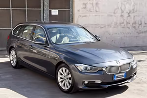BMW 316d Touring allestimento Modern, anno 2013