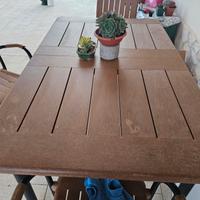 tavolo e sedie  da giardino