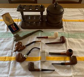 Collezione pipe, porta pipe e accendini