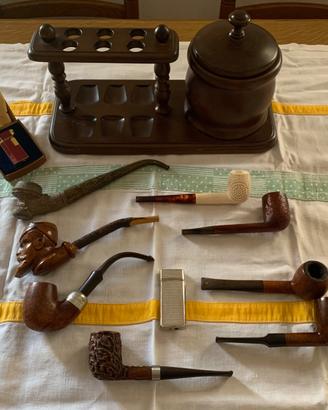 Collezione pipe, porta pipe e accendini
