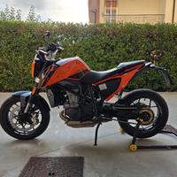 Ktm duke 690 A2