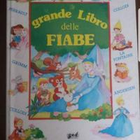 Grande libro delle fiabe d'epoca