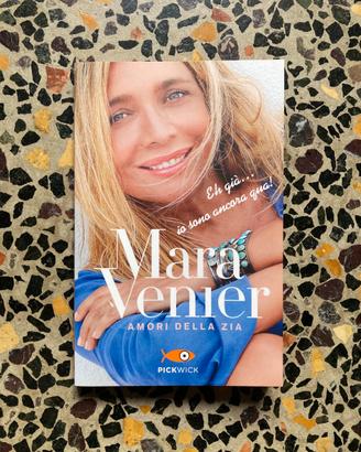 Libro Mara Venier “Amori della zia”