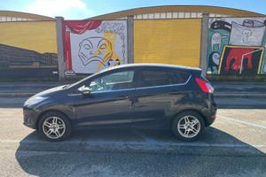 FORD Fiesta 1.5 TDCi 75CV 5 porte Titanium