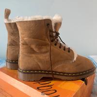 Dr. Martens 1460 scamosciate