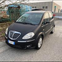 Lancia musa 1,4 benzina 2009 neopatentati