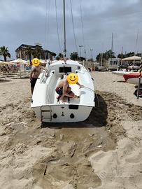 BARCA A VELA TRIDENTE 16