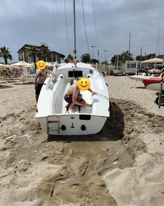 BARCA A VELA TRIDENTE 16