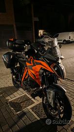 Ktm 1290 Super Duke GT my 2022