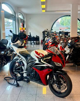 HONDA CBR 600 RR 2009 ACCESSORIATA FINANZIABILE
