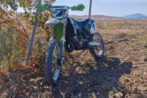 Kawasaki kx 125