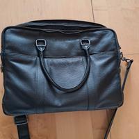 Borsa tracolla BACCINI porta pc vera pelle. Nera